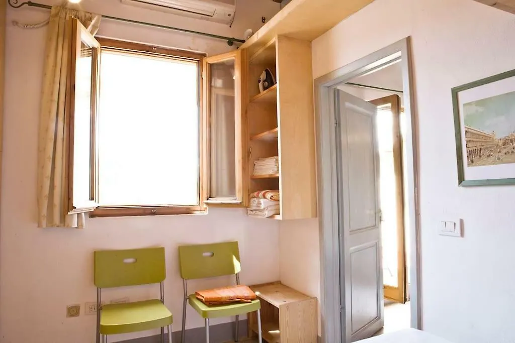 شقة Rebby'S Terrace فلورنس